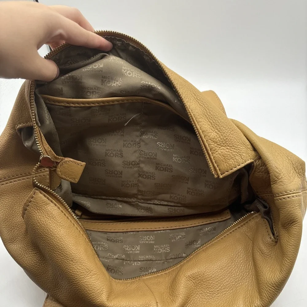 Michael Kors Hudson Downtown Leather Tote Large‎ Shoulder Bag Light Brown Purse
